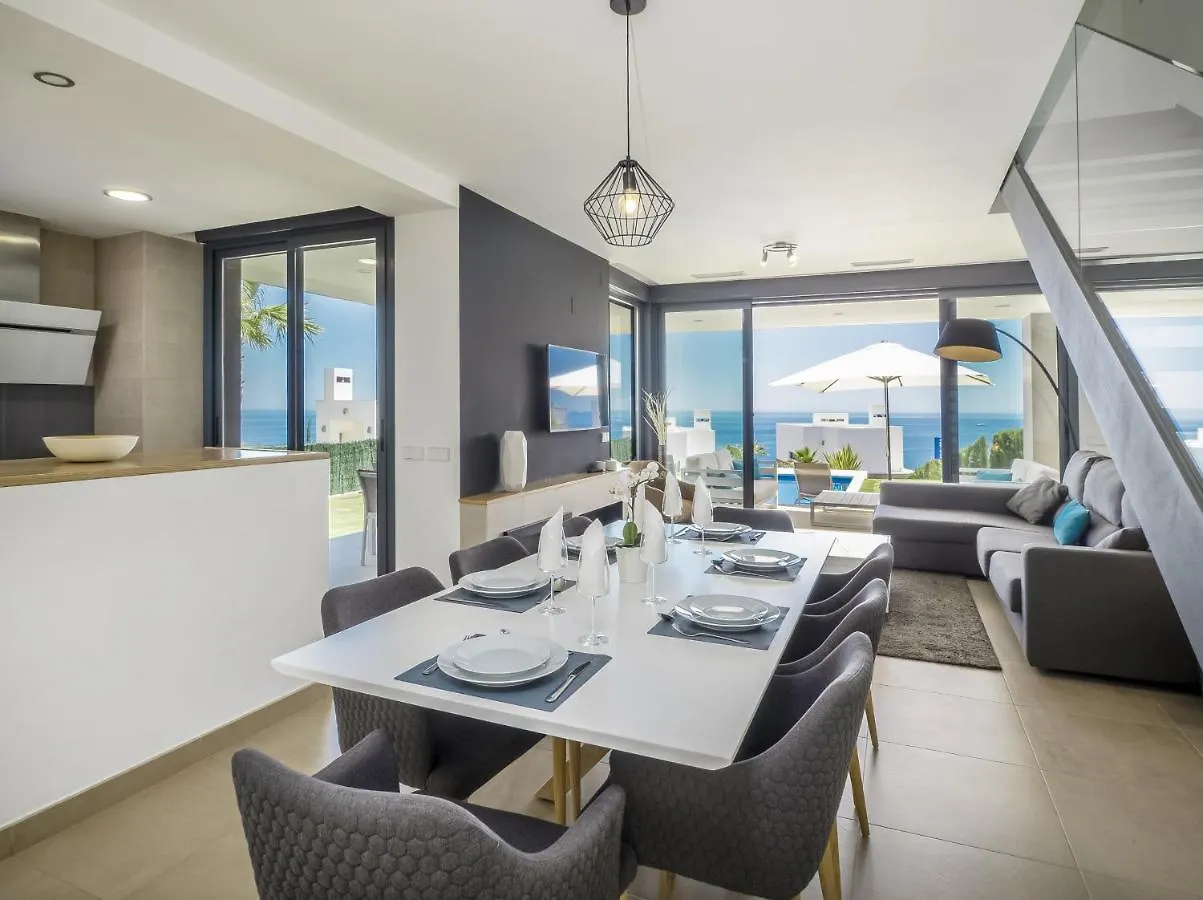 2254-Luxury Villa With Private Pool And Seaview Sotogrande Spain